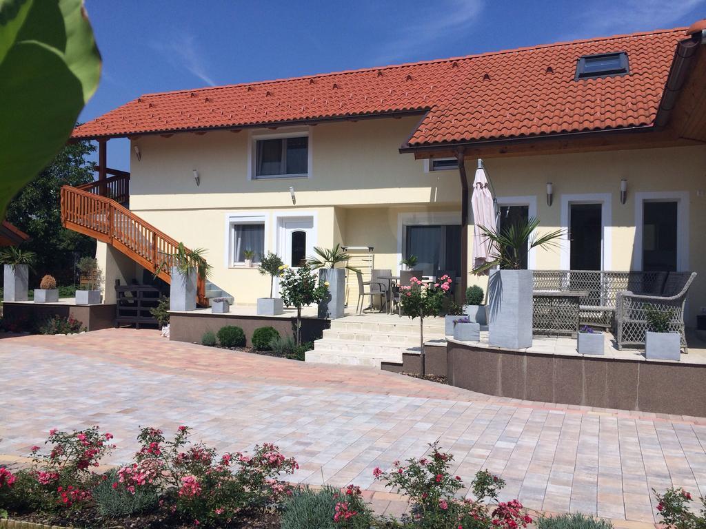 Leiner Apartman Hévíz Pokoj fotografie