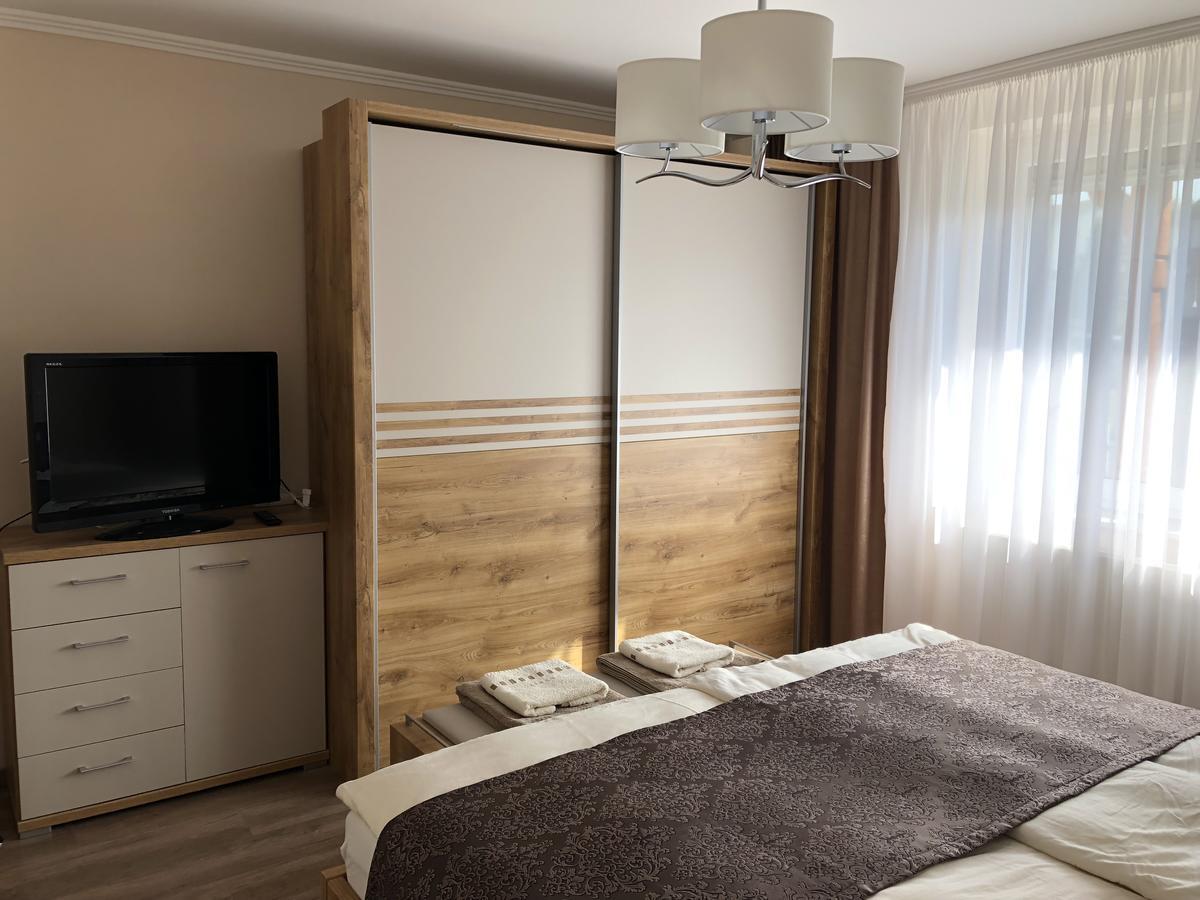 Leiner Apartman Hévíz Exteriér fotografie